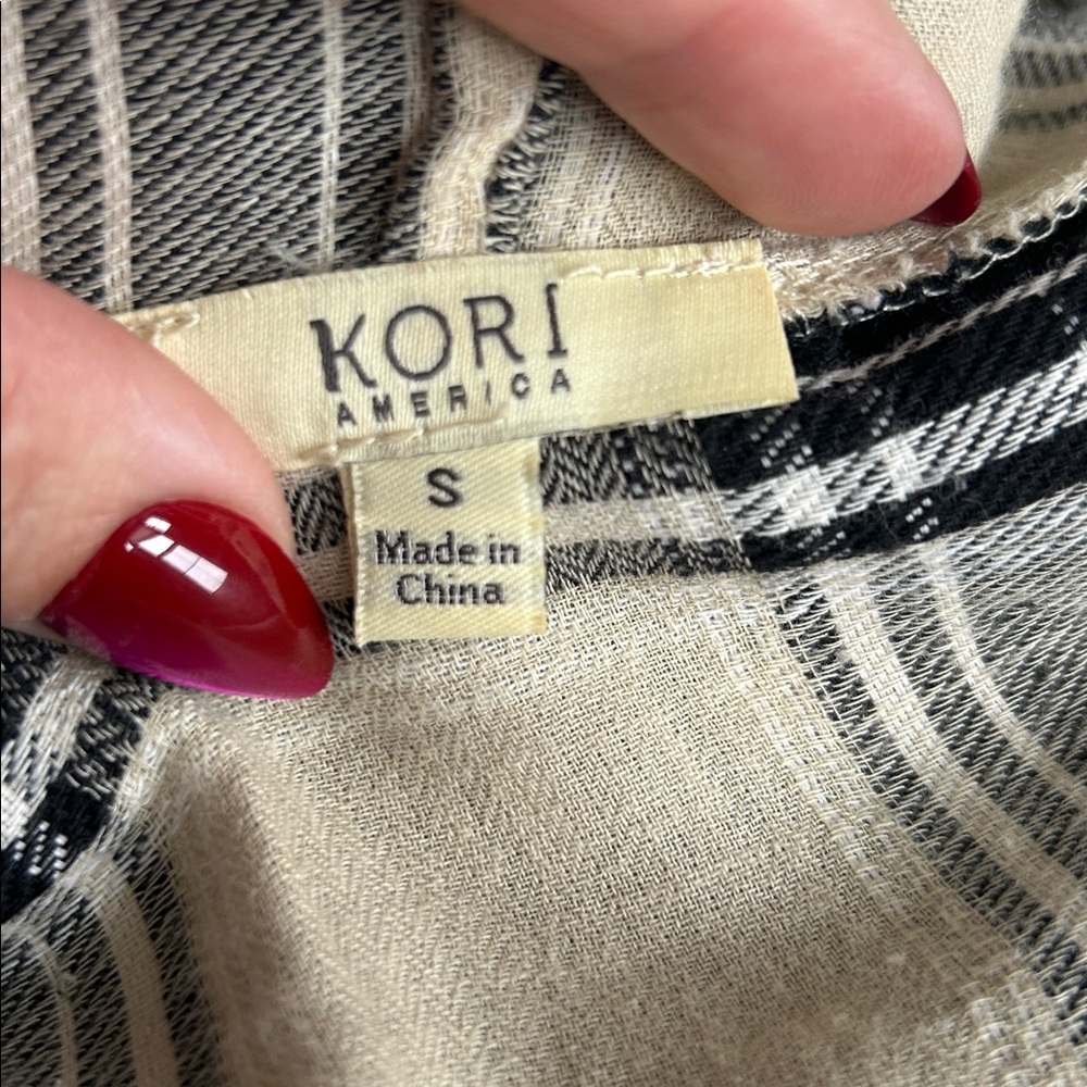 KORI America Tan and Black plaid high low Lagenlook Cardigan Small - Picture 4 of 9